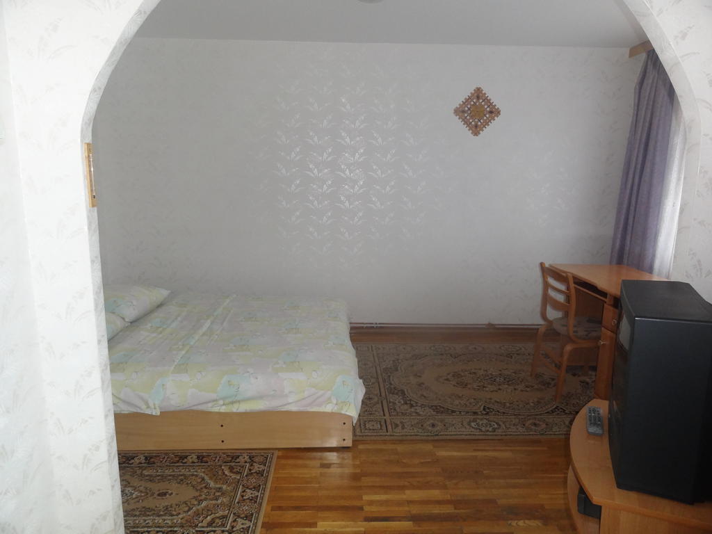 Hotel Rebir Даугавпилс Стая снимка